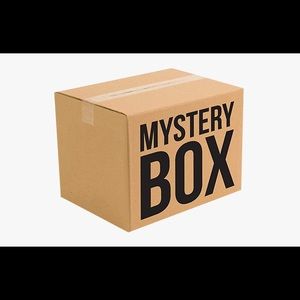 Mystery box! + FREE gift (6-9M) BOYS